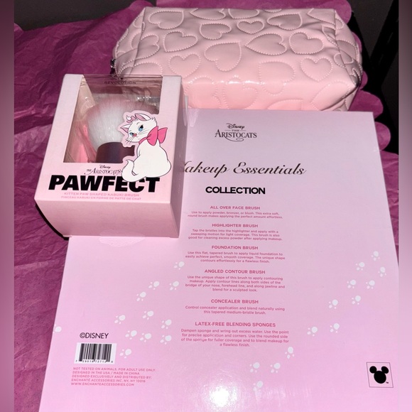 ARISTOCATS MAKEUP BUNDLE !! - Picture 13 of 14